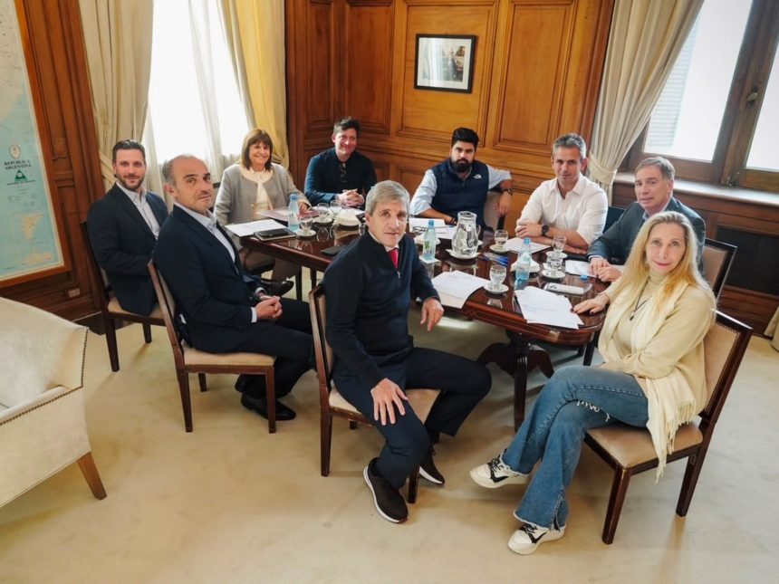 Reunión Política: Clima Amigable y Cambios Clave en el Banco Central
