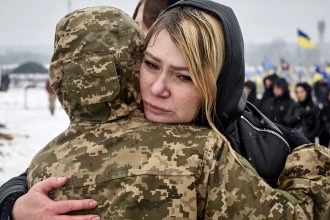 Ucrania denuncia a Rusia por la ejecución de cientos de prisioneros