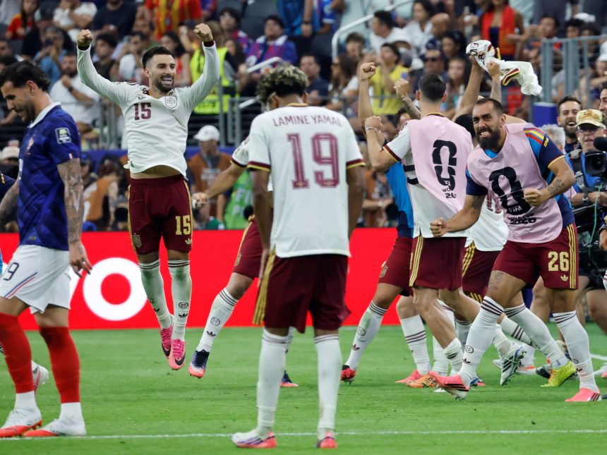 España humilla a Francia y avanza a la final del Mundial 2023