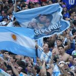El Arte de las Canciones de Cancha: Héroes Anónimos y Pasión Popular
