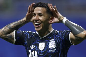 El Golazo de Enzo Fernández que Revivió a la Selección Argentina