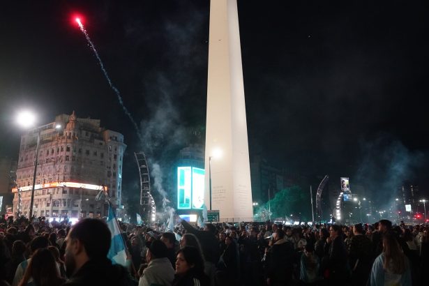 Mundial: Anuncio del Gobierno sobre el feriado del lunes tras el partido