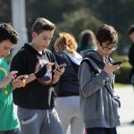 Francia: ¿El primer país europeo en prohibir redes sociales a menores?