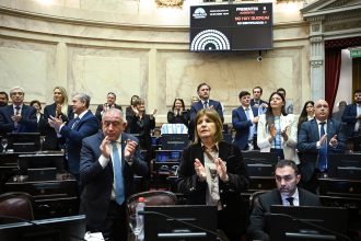 Javier Milei y LLA: Donan aumento de dietas tras polémica en vivo