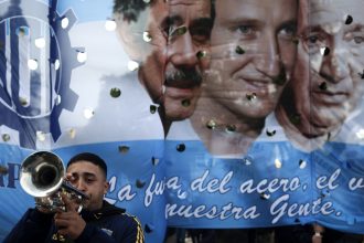 CGT lanza plan de lucha: marcha al Congreso con escasa asistencia