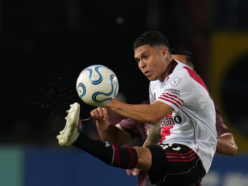 Juanfer Quintero sugiere adiós a River y opina sobre Coudet