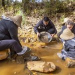 ¡Oro Gratis! La Ingeniosa Estrategia de un Pueblo para Atraer Turistas