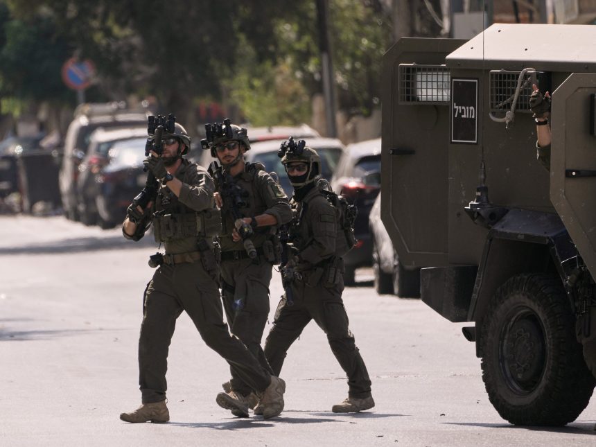 Israel Intensifica Operaciones Militares en Cisjordania Tras Violencia