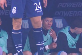 Racing: Vojvoda revela por qué dejó a Rojo en el banco sin sanción