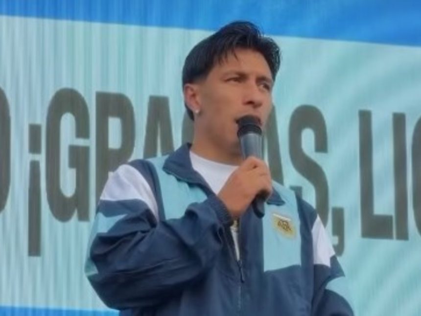 Lisandro Martínez regresa a Gualeguay: emotivo homenaje post-Mundial