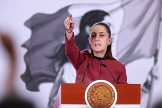 Claudia Sheinbaum desmiente a Javier Milei: ‘Es falso’ sobre campaña