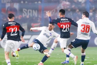 Santi López brilla y clasifica a Tigre en la Sudamericana