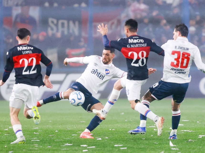 Santi López brilla y clasifica a Tigre en la Sudamericana