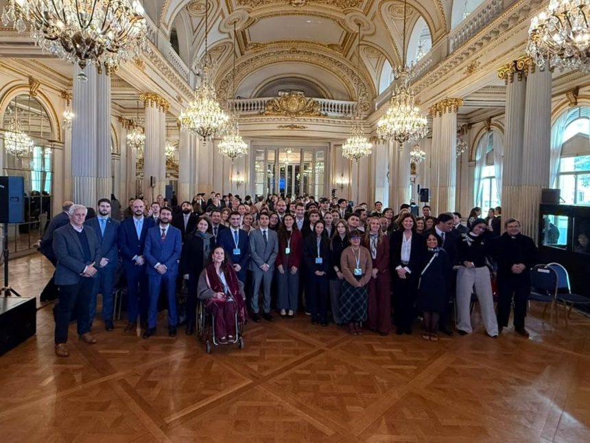 Unión Conservadora: La Alianza LLA-PRO y su Ataque a la Educación Sexual