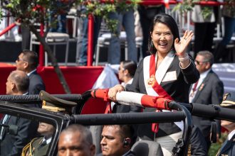 Barrios de Lima exigen a Keiko Fujimori cumplir promesas contra el crimen