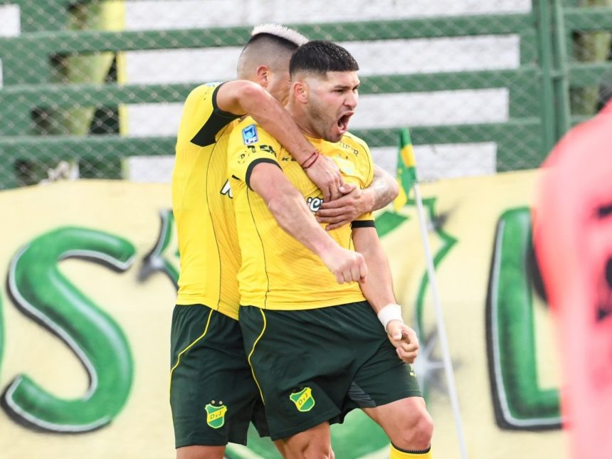 Defensa y Justicia detiene a Riestra y logra su primera victoria en el Clausura