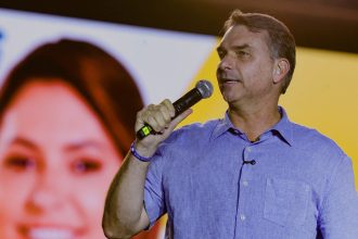 Brasil: Michelle Bolsonaro será candidata al Senado por el partido de su esposo Jair