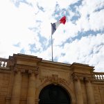 Investigan suicidios en el palacio de Matignon: tres muertes y denuncias de abuso en la sede del primer ministro francés