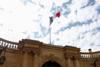 Investigan suicidios en el palacio de Matignon: tres muertes y denuncias de abuso en la sede del primer ministro francés