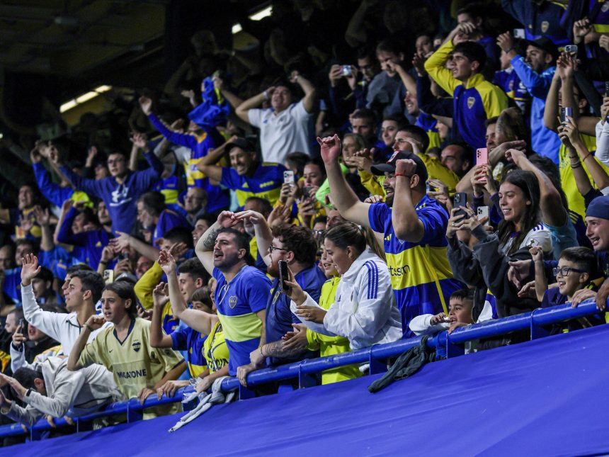 La mudanza de Boca al Ducó desató las quejas de los abonados que se quedaron sin lugar para el partido ante Estudiantes