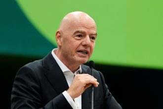 La FIFA tuvo su reunión de crisis en Rabat, hizo una dura autocrítica y negó que ofreció la final del Mundial 2030 a Marruecos por apoyo