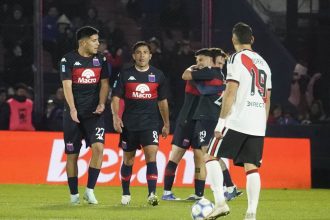 River y otro golpe histórico: perdió con polémica contra Tigre y sigue sin sumar puntos ni meter goles en el Clausura