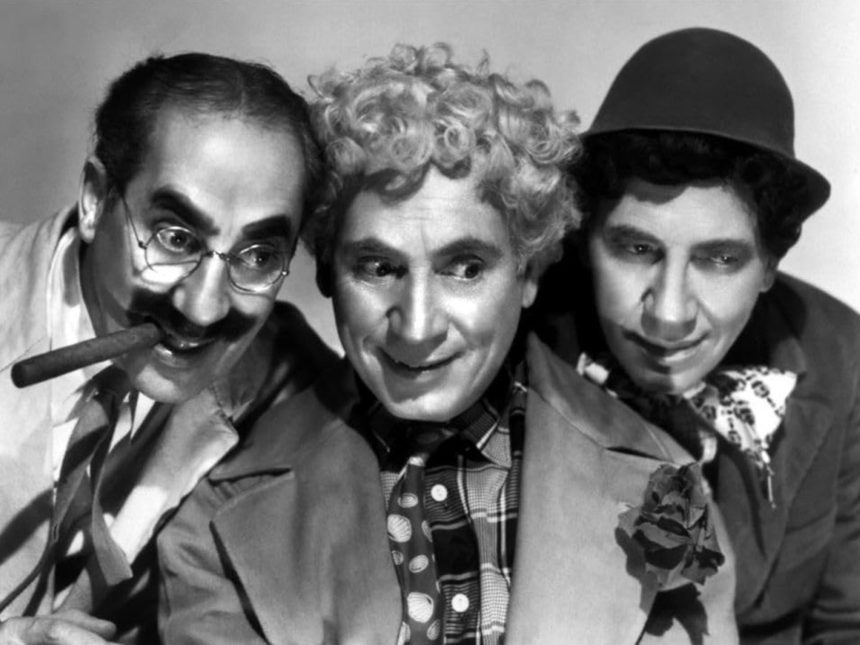 Groucho Marx versus Warner Bros. y la carta que humilló al gigante de Hollywood