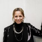 Cecilia “Caramelito” Carrizo, a 30 años del boom, el recuerdo de su hermano Martín, la reedición de sus canciones y por qué dejó la tele para priorizar la familia