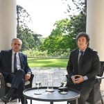 Javier Milei y sus medidas, EN VIVO: «Hay que revisar la condición psiquiátrica del Presidente», el insólito pedido de Alberto Fernández al reaparecer en un streaming
