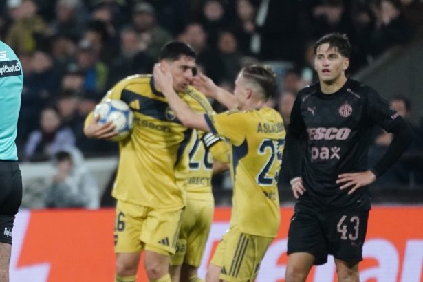 Boca reaccionó sobre el final en un intenso y justo empate con Platense en Vicente López