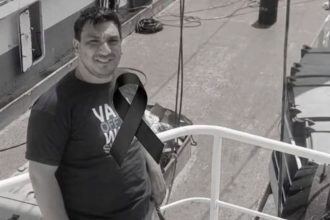 Quién era Maximiliano Vandecaveye, el hombre que murió al ser embestido por una camioneta que volcó sobre la vereda en Mar del Plata