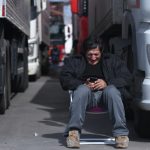 El drama de los choferes que llevan 34 días varados al costado de la ruta y esperan la apertura del paso Cristo Redentor