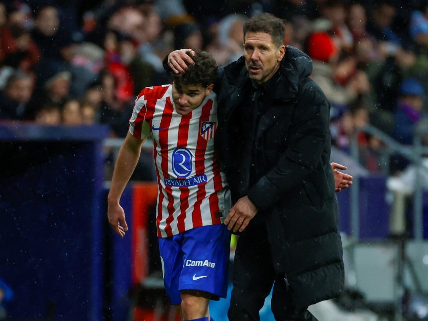 Simeone da por cerrado el tema Julián Álvarez: «El dueño del club fue tajante, no hay más que hablar»