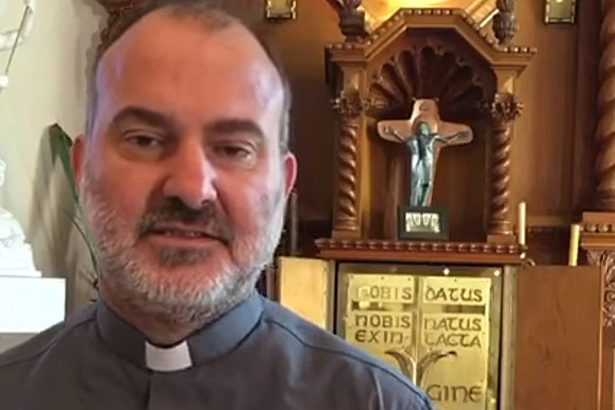 Condenaron a tres años y cuatro meses de prisión a un cura denunciado en Córdoba por abuso sexual
