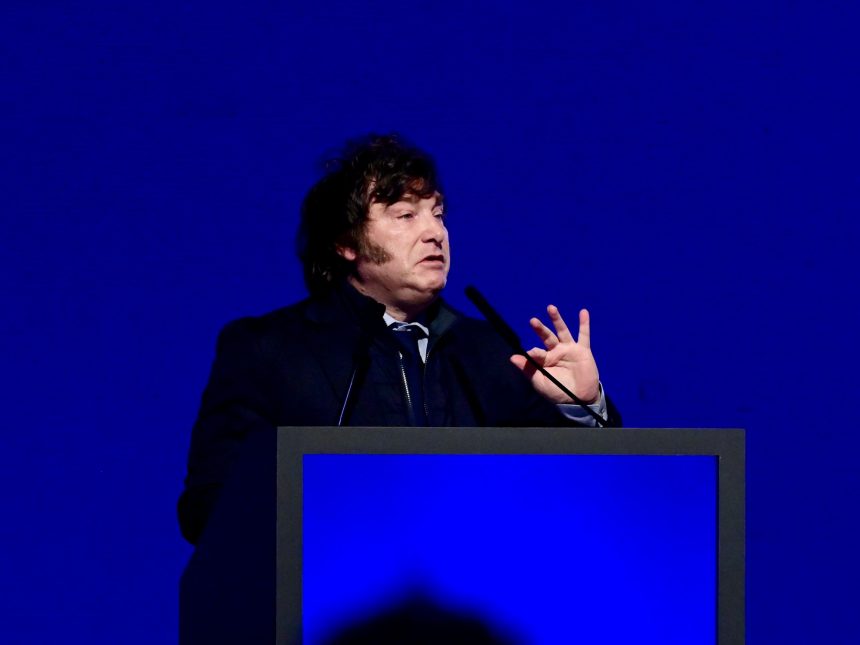 Javier Milei buscó desligarse del aumento de los créditos impagos: «No hay elementos para culpar al Gobierno por el tema morosidad»