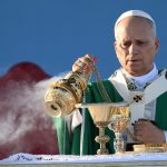 El Papa León XIV volvió a alertar sobre la Inteligencia Artificial: «No pueden ser los algoritmos los que decidan»