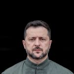 Zelenski quiere comandar Ucrania hasta el final de la guerra con Rusia y dice que llamar ahora a elecciones sería «un tsunami»