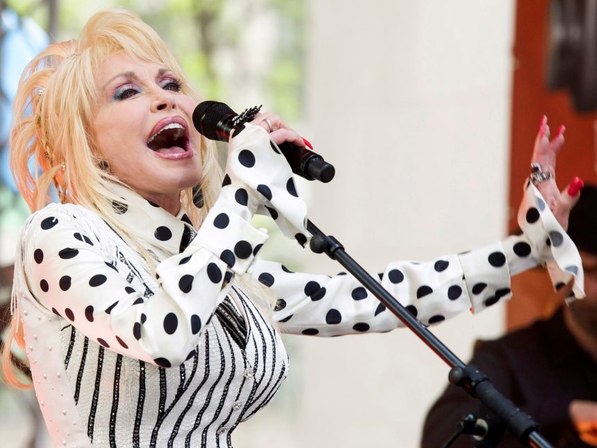 Confirmaron la causa de la muerte de la cantante Dolly Parton