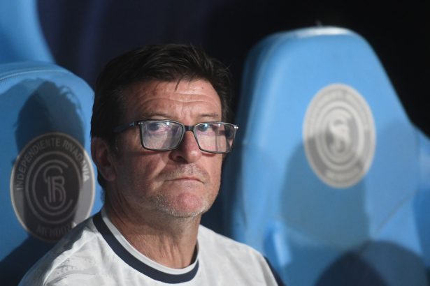 Alfredo Berti, sin filtro sobre el fútbol y la vida: «Hay muchos técnicos modernos que tienen que dirigir con pañales del cagazo»